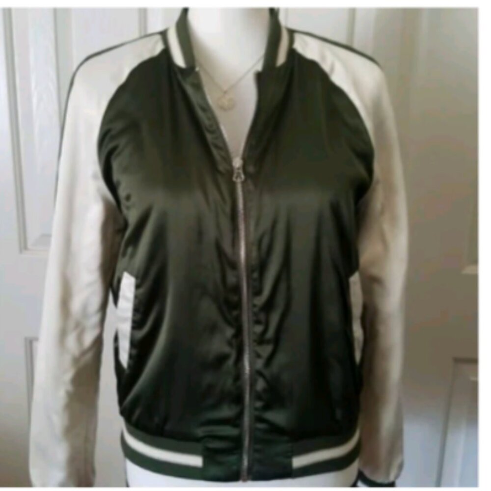 Juniors Jacket for Teen Girls from Forever 21-Size Med-Green & Off White-Nice!